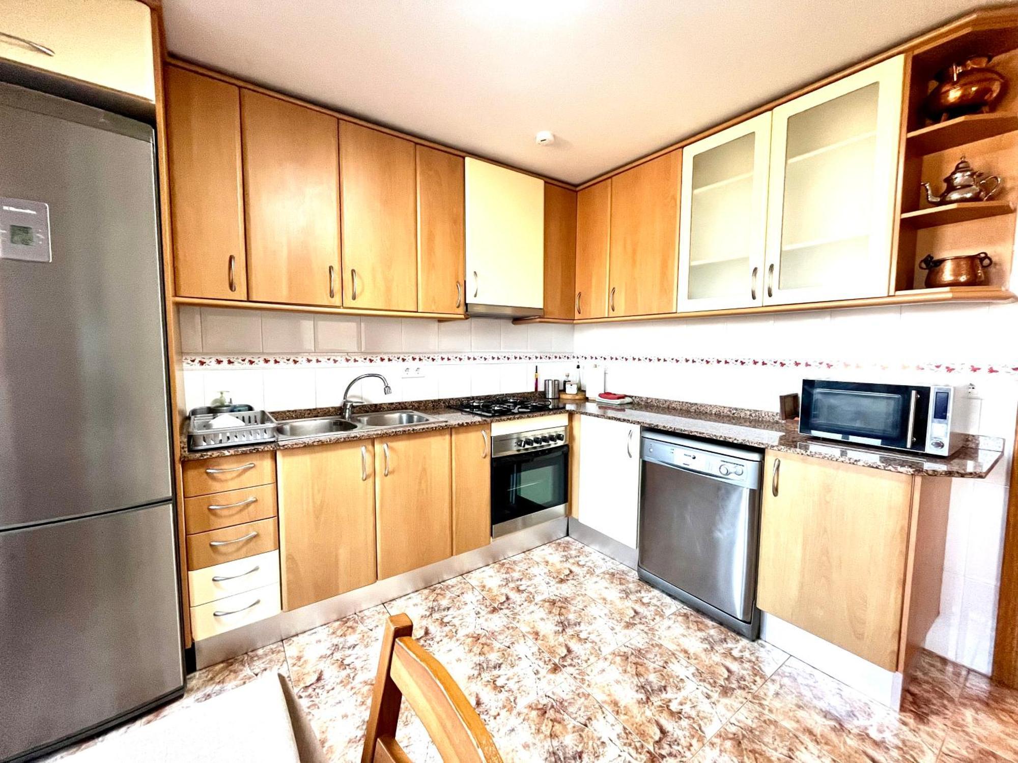 סנט אסטב ססרובירס Amplio Apartamento, 5 Camas מראה חיצוני תמונה